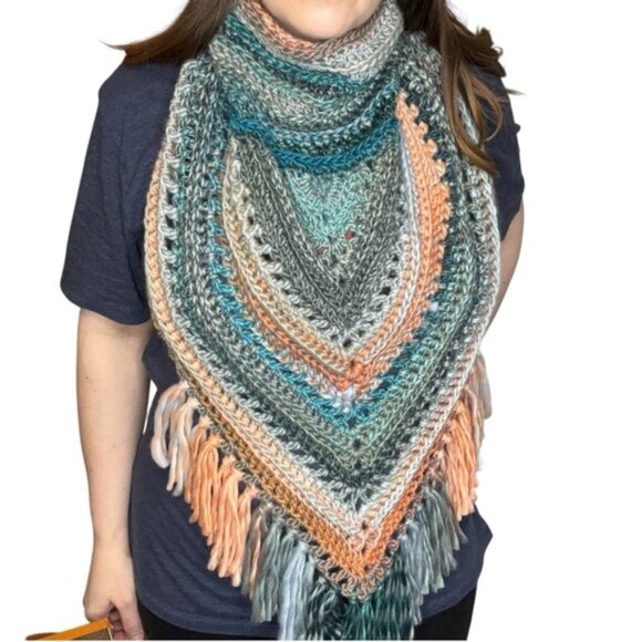 Handcrafted Crochet Cowl Neck Scarf With Fringe New Handmade by Seller Knit - Picture 2 of 16